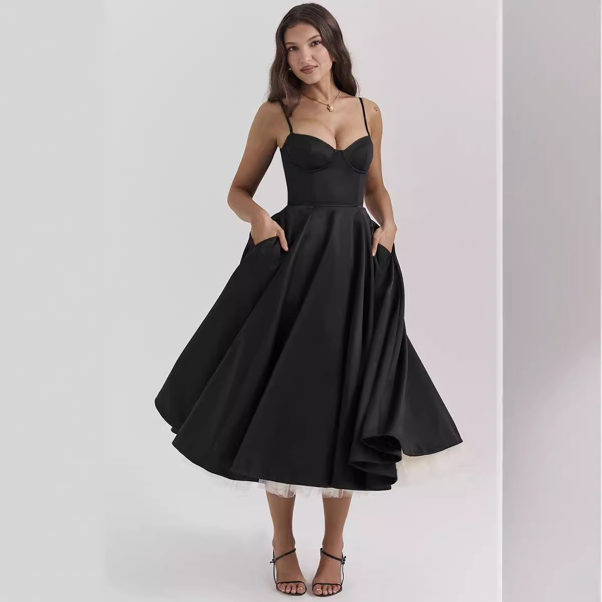 JULIA | Vestido midi romántico de verano