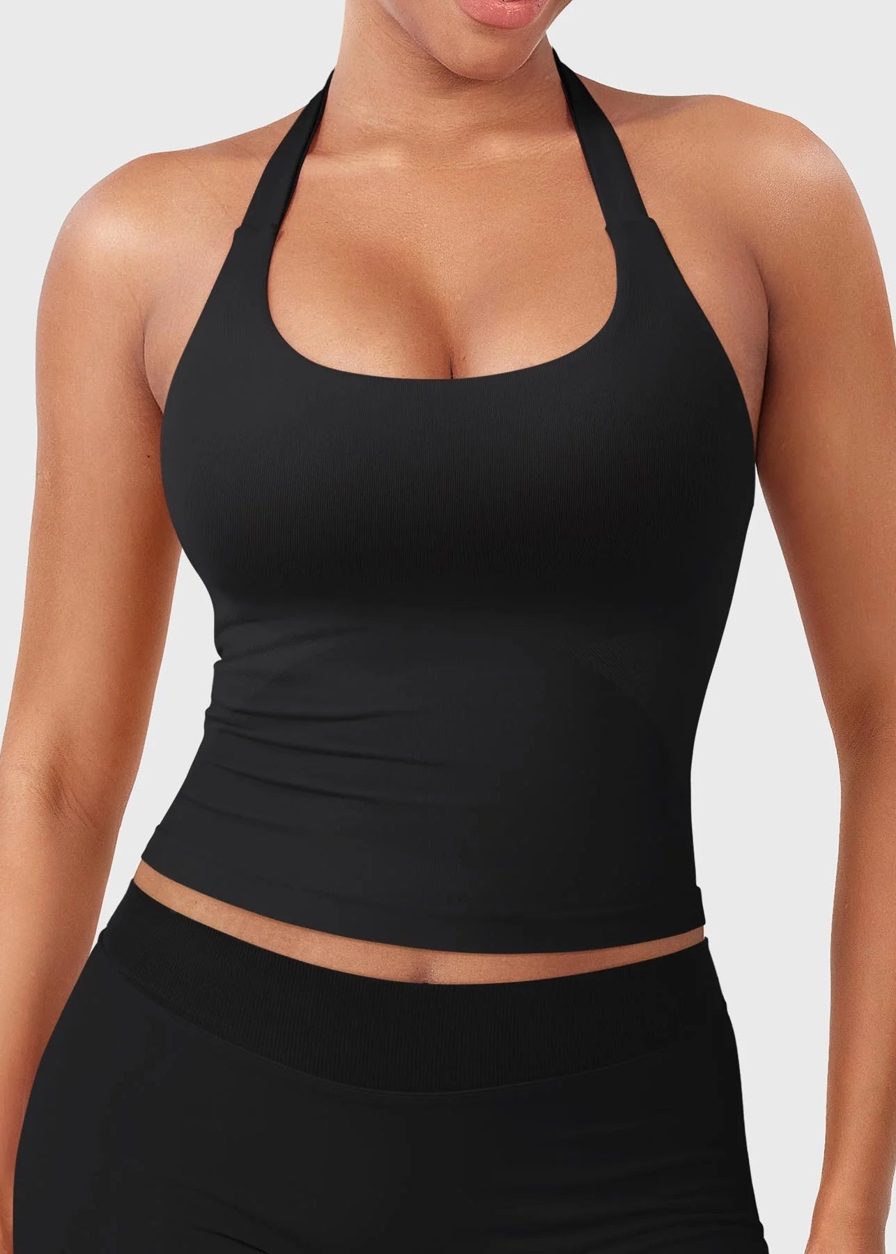 CAMISETA SPORT SIN MANGAS CON CUELLO HALTER