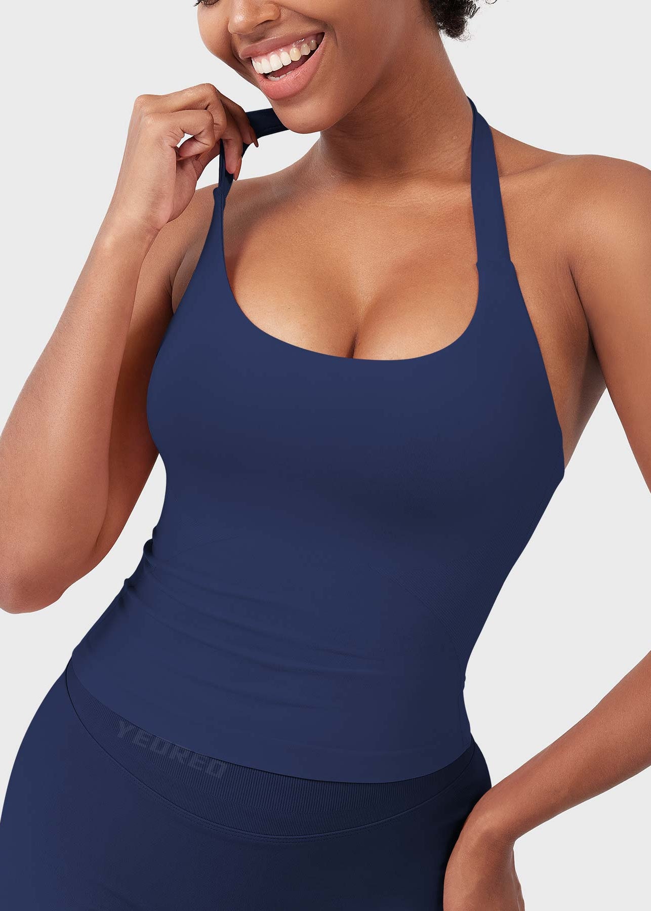 CAMISETA SPORT SIN MANGAS CON CUELLO HALTER