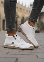 MILA – ZAPATILLAS ORTOPÉDICAS CÓMODAS CON CREMALLERA