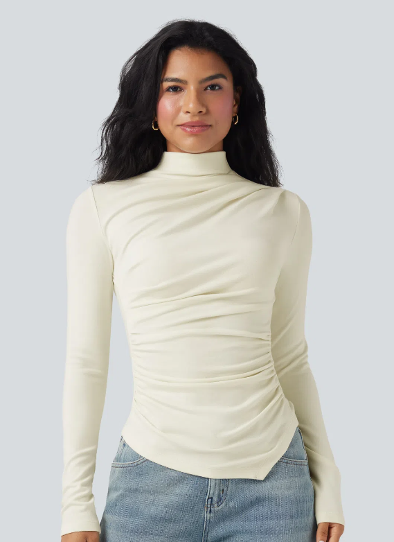TOP DE CUELLO ALTO AJUSTADO