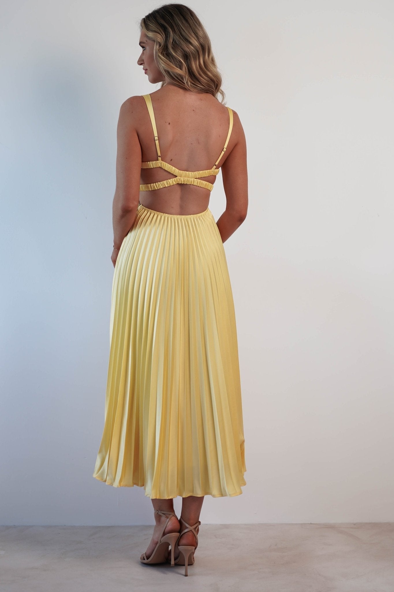 MALKA | Elegante vestido largo con una caída delicada