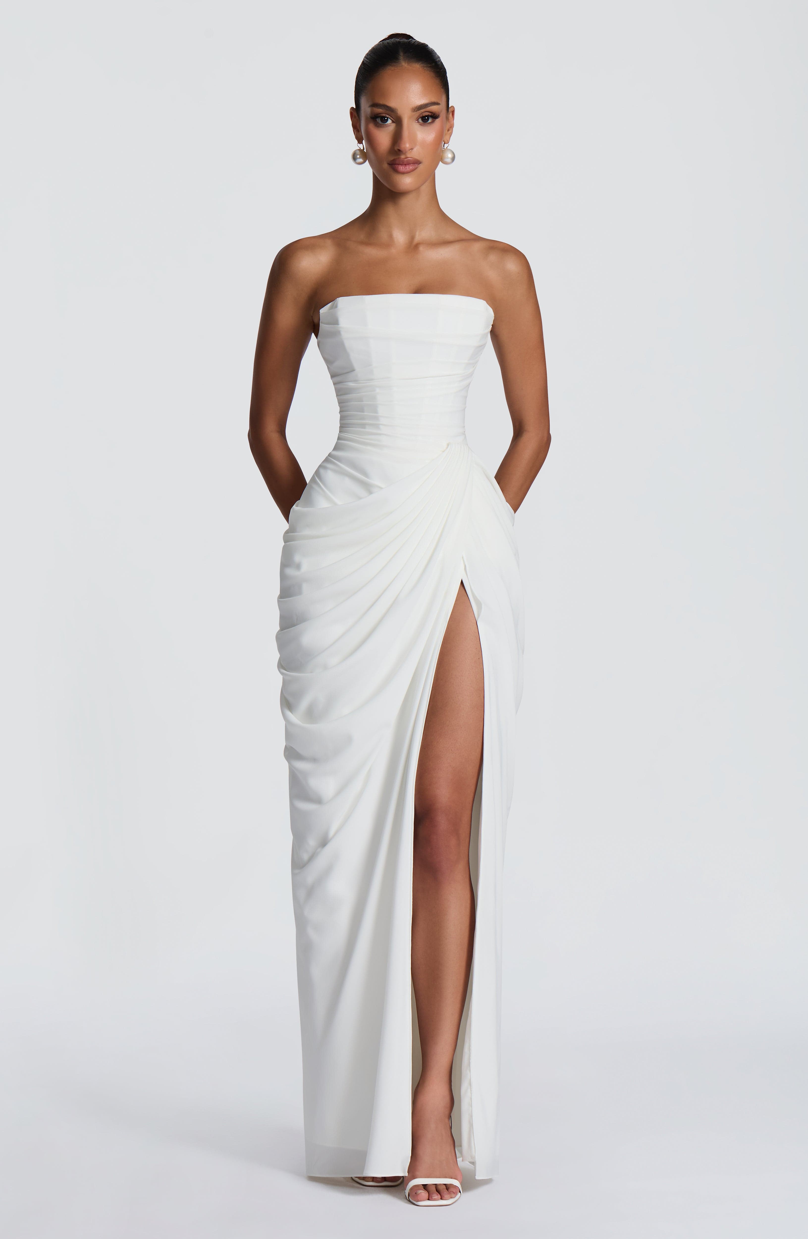 ANA | Vestido maxi elegante con drapeado y abertura alta