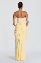 ANA | Vestido maxi elegante con drapeado y abertura alta
