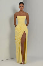 ANA | Vestido maxi elegante con drapeado y abertura alta