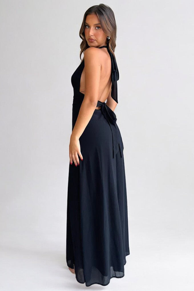 LOLA | Elegante vestido largo con cuello halter y abertura alta