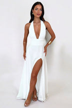 LOLA | Elegante vestido largo con cuello halter y abertura alta