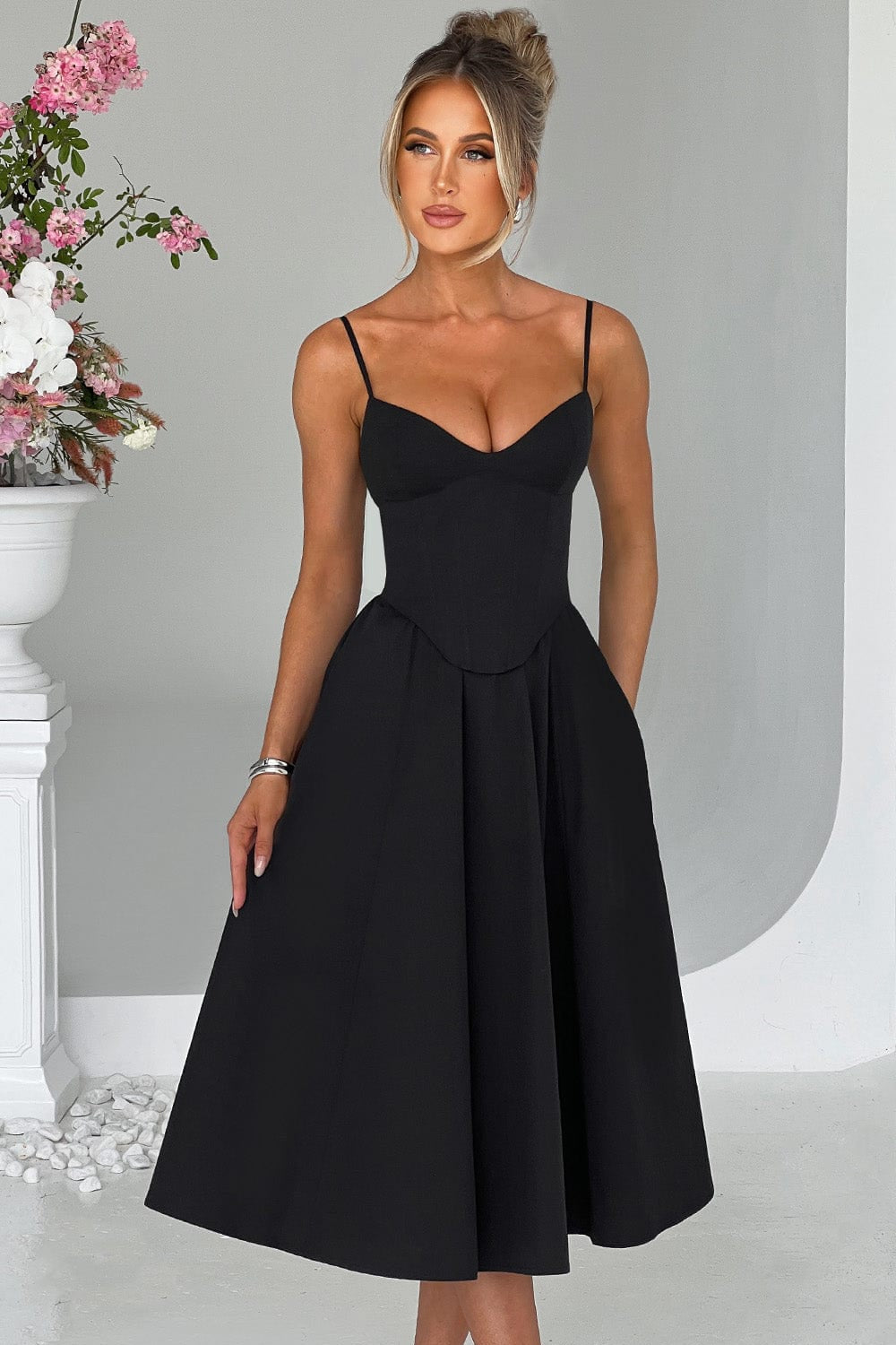 MAITE | Elegante vestido midi estilo corsé