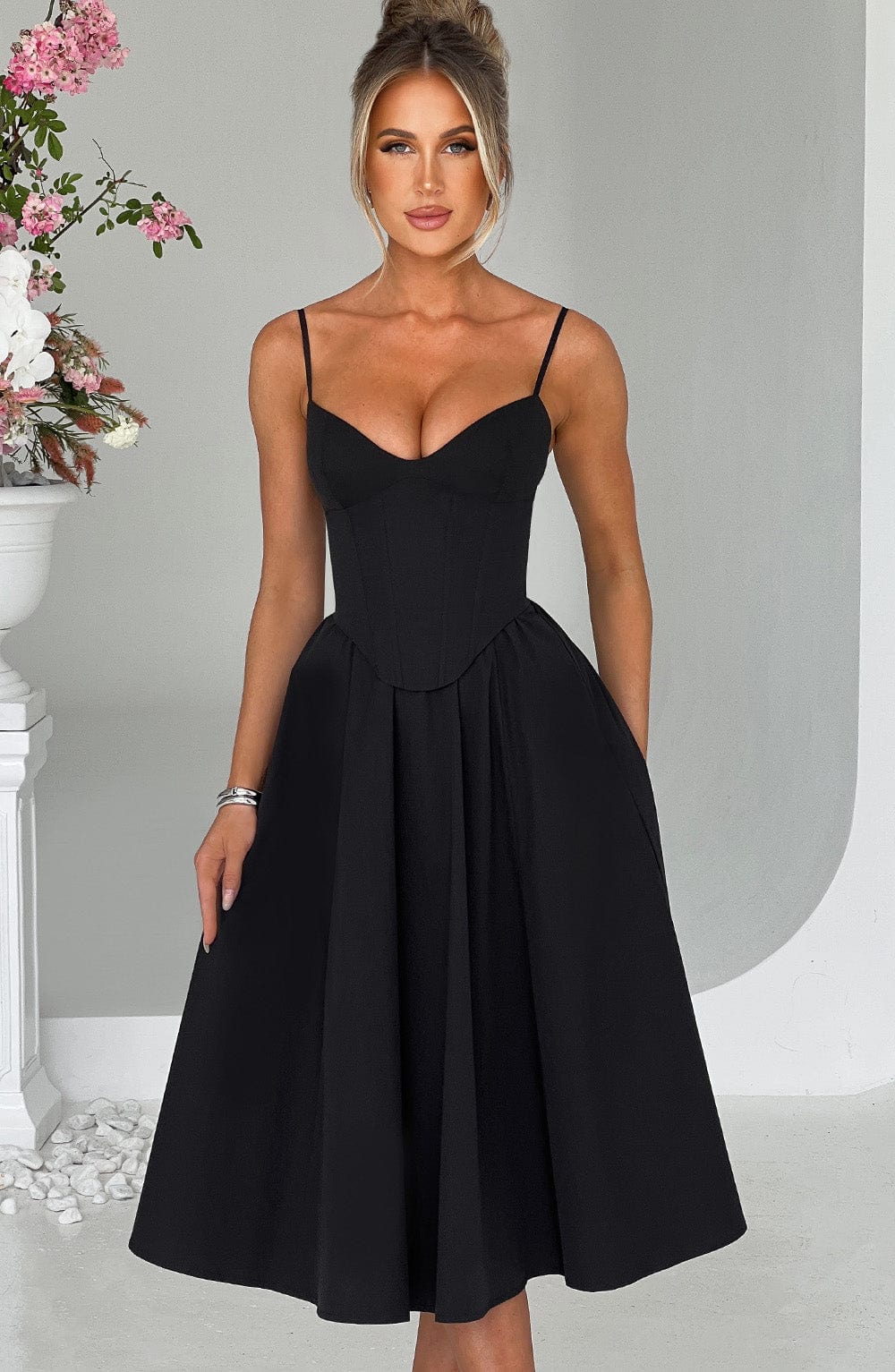 MAITE | Elegante vestido midi estilo corsé