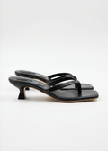 SANDALIAS DE DEDO CON TACÓN BAJO JESSICA
