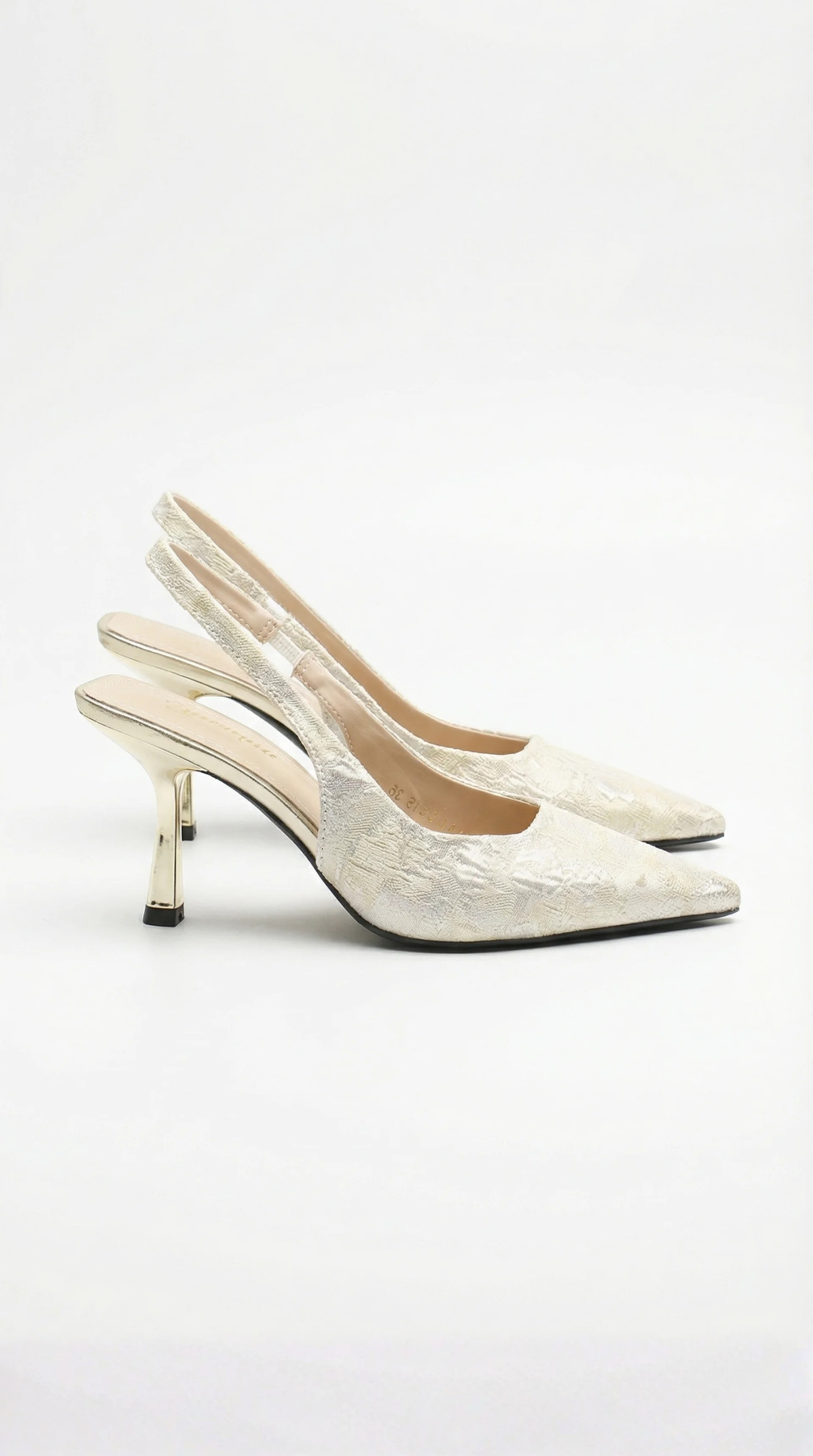 SANDALIAS DE TIRAS CON TACÓN RACHEL